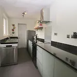 بيت للعطل Boundary House *
