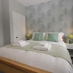 بيت للعطل Boundary House
