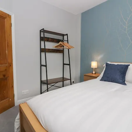 Boundary House * Windermere