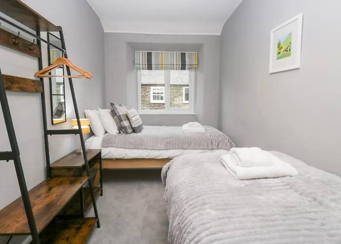 Boundary House * Windermere